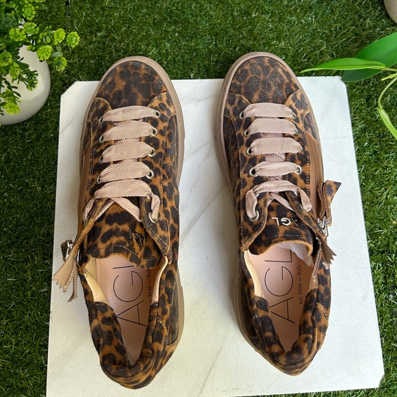 AGL ATTILIO GIUSTI LEOMBRUNI Meghan
Animalier sneaker Animal Cheetah Size 38.5 - Picture 10 of 16